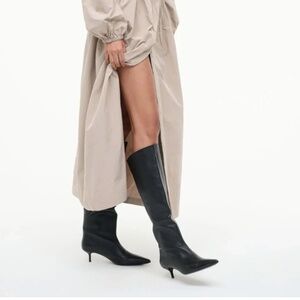 Sebastian Kitten Heel Boot ~ Black